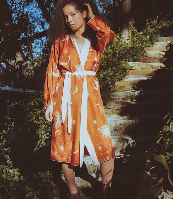 The Royal Robe in Dawn