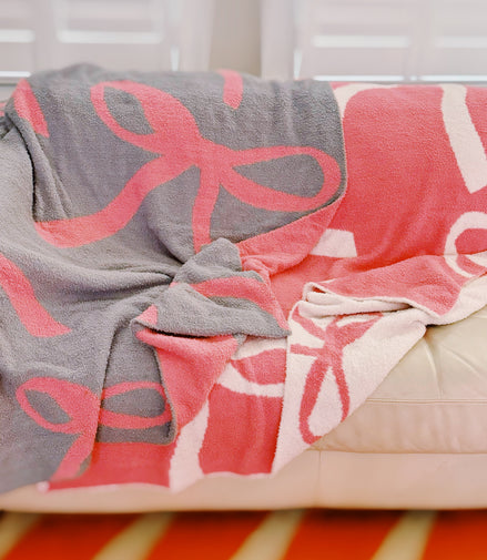 Bow Party Coziest Blanket