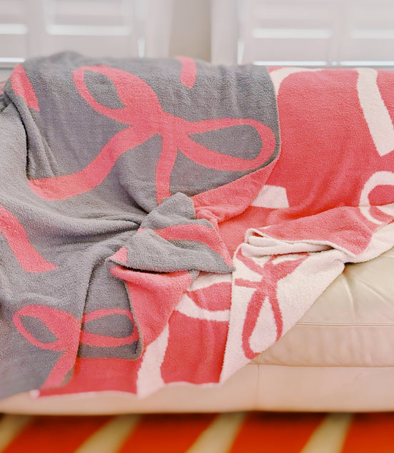 Bow Party Coziest Blanket