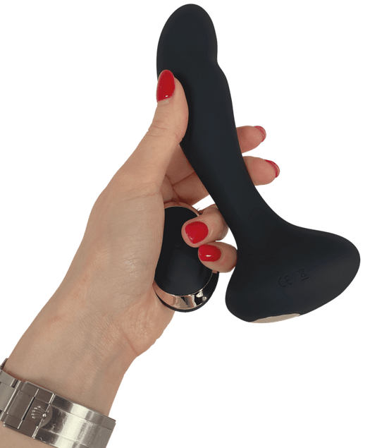 Gaea - Vibrating Black Dildo