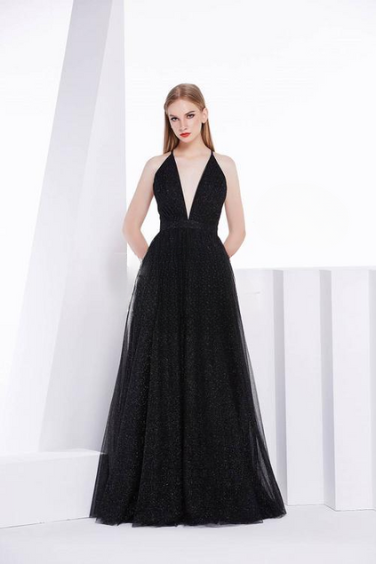 Empire Court Ball Gown – Ultimate Glamour & Drama