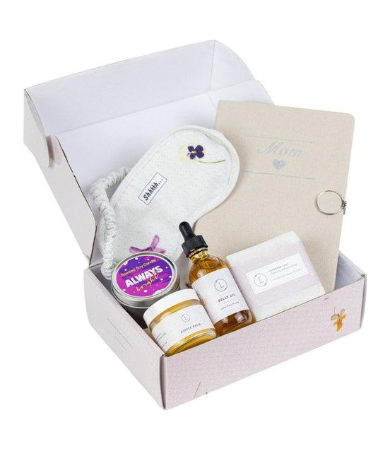 The Luxe Mama Pregnancy Care Package